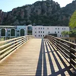 Room In Guest Room - Charming Guest Room In Historic Brussels Mansion