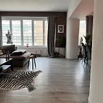 Chambre Et Etage Prives Dans Un Duplex Moderne