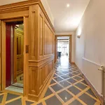 Unique Flat On The Grand Place