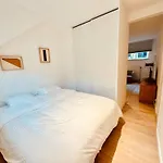 The Comfy For Two - Brussels