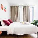 Apartment St Gilles Elegant