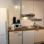 Central And Convenient Studio Near Supermarkets And Public Transports