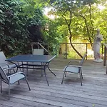 Bright 1Br With Terrace Near Montgomery