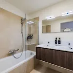 3Br Nato & Eu Apartment Free Luggage Room