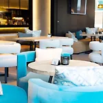 Hotel The