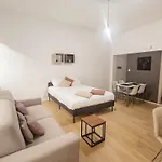 Toison D\'Or Apartment