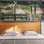 Hotel Zoom 4*