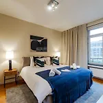 Modern 1Br In The Heart Of The European Quarter