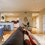 Modern 1Br In The Heart Of The European Quarter