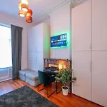 Euro Edens Brussels - Cozy Family Suite