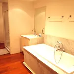 Viktoria 3*
