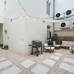 Vandenbranden Suites