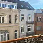 Cosy Apartment In Brussels Near Chatelain