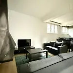 6 Min To Manneken Pis 3 Min To The Grand-Place & Sleeps 6