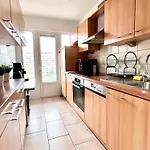 Apartment Lovely 2Room Elegant In Brussels For 2People