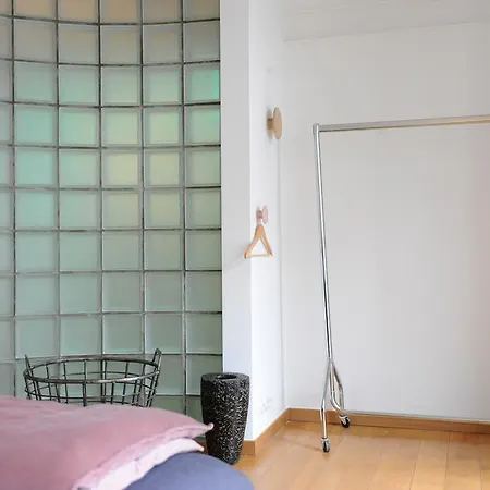 Yawnsleep Apartment *