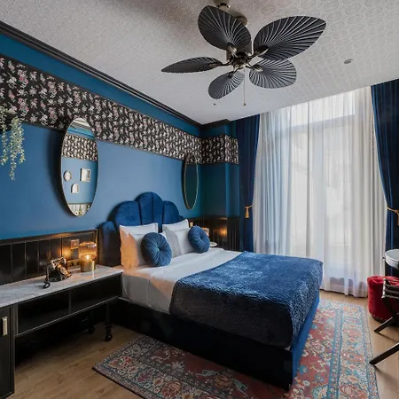 Craves Hotel