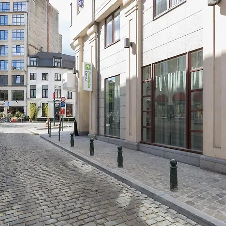 Hotel Express Brussels-grand-place By Ihg Brussels
