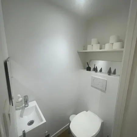 Homestay Quartos Privados Em Apartamento Compartilhado Em Brussels