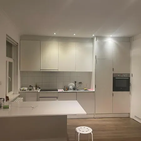 Quartos Privados Em Apartamento Compartilhado Em * Brussels