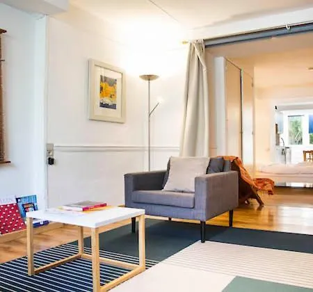 Chatelain Charming Studio Apartment Brussels