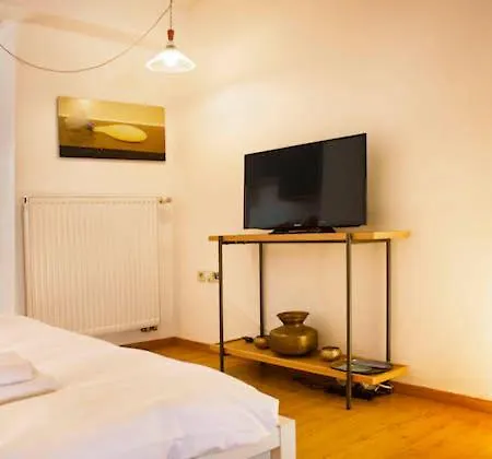 Apartment Chatelain Charming Studio