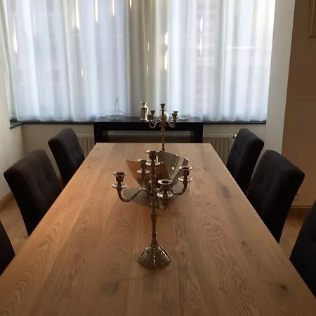 Coeur Du Grand Sablon Apartment *
