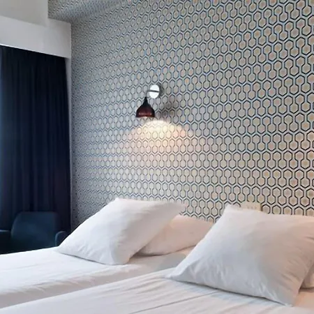 Hotel Queen Anne 3*