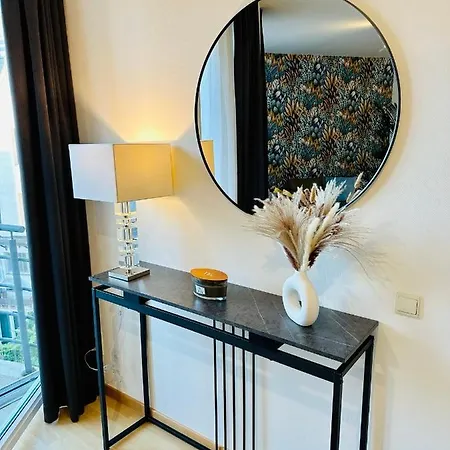 Appartement Urbanstay In Charming Sablon Brussel