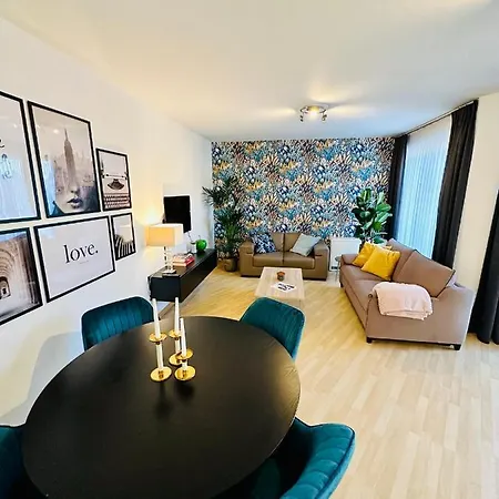 Urbanstay In Charming Sablon Appartement