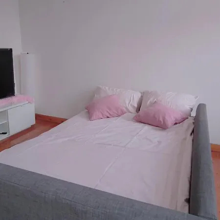 Private Center Homestay *