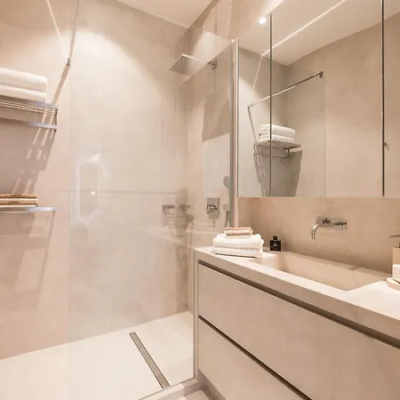 Splendor Aparthotel 3*
