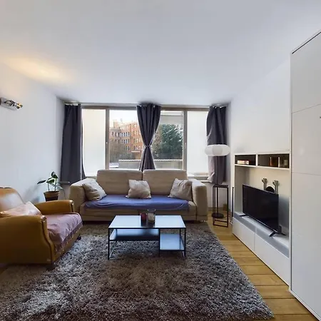 Studio Near Place Stephanie * Brussels