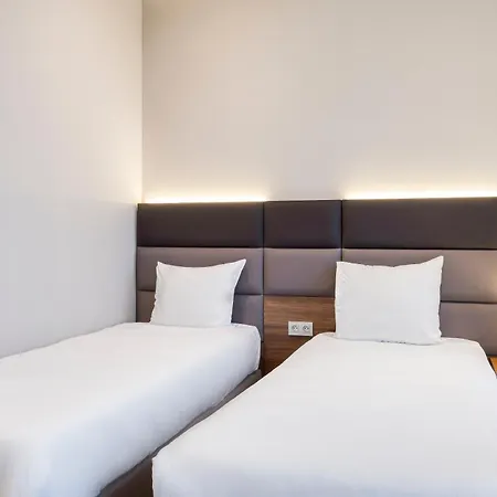 Smartflats - Midi 33 Apartment