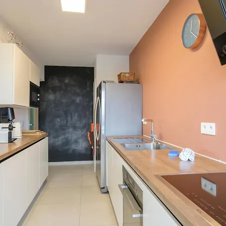 Apartment Beautiful 3 Bedrooms Close To Parc Josaphat