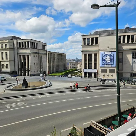 Centre De Merveilleux ! Apartment Brussels