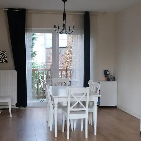Maison Familiale * Brussels