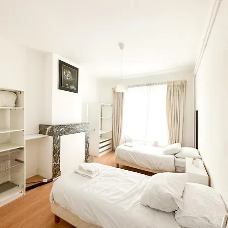 Apartment Mari House *