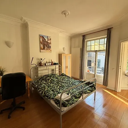 Apartment Stylish And Bright In *
