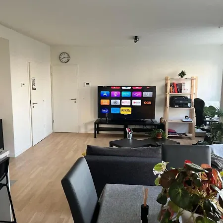 Logement Familial Proche Atomium Apartment