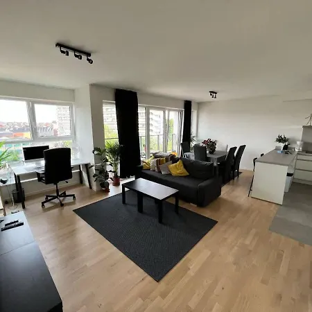 Logement Familial Proche Atomium Apartment Brussels