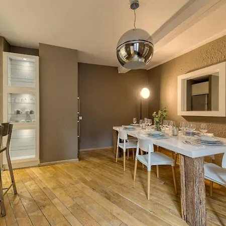 Authentic Belgian Home, Downtown Villa Brussels