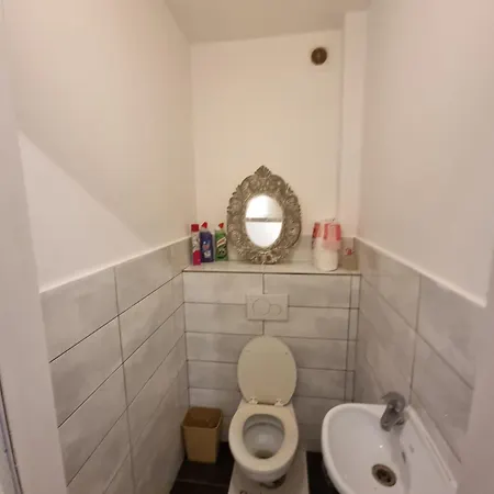 Apartchazal * Brussels