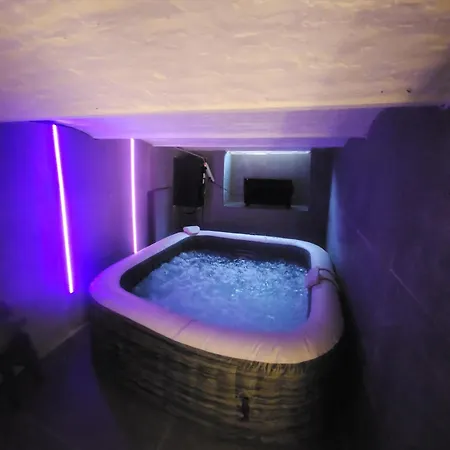Maison Complete Ps5, Netflix Holiday home *