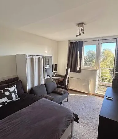 Apartment Terraced Bedroom At Woluwe Saint Lambert