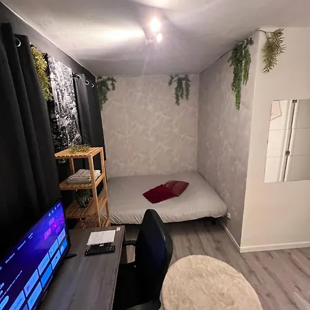 Et Etage Prives Dans Un Duplex Moderne Homestay