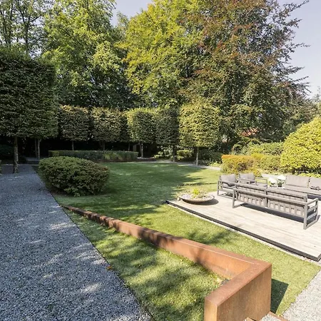 The Luxury Glass Manor Villa *