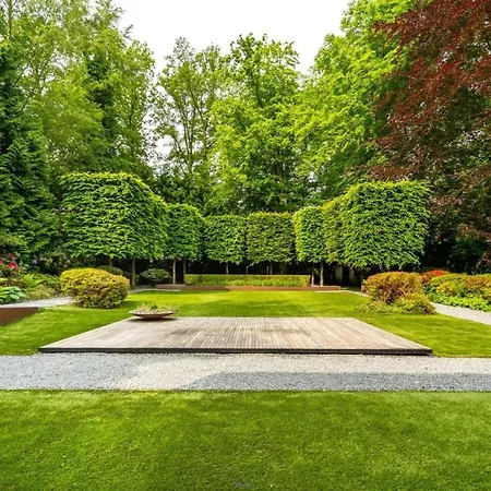 The Luxury Glass Manor Brussels