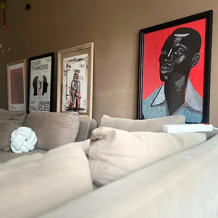 Et Etage Prives Dans Un Duplex Moderne * Brussels