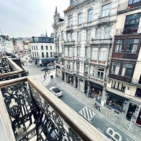 Superbe Au Coeur Du Sablon Brussels